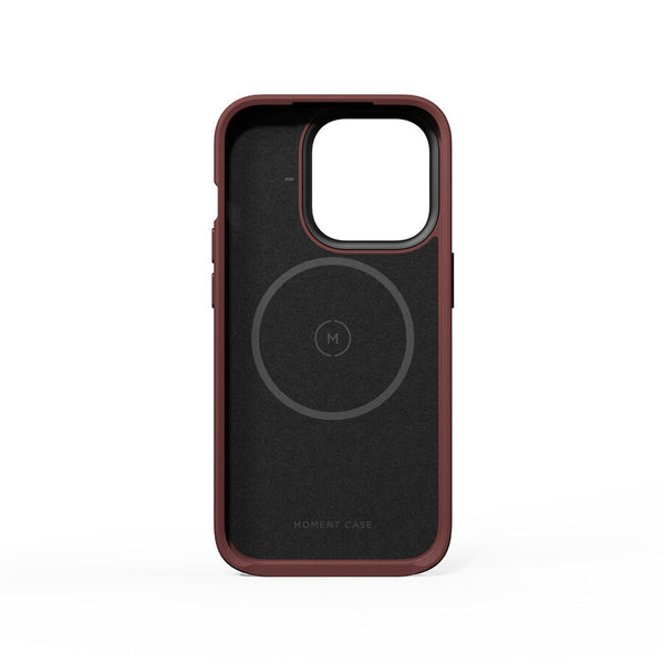 Moment Case with MagSafe for iPhone 15 Pro (Red Clay)