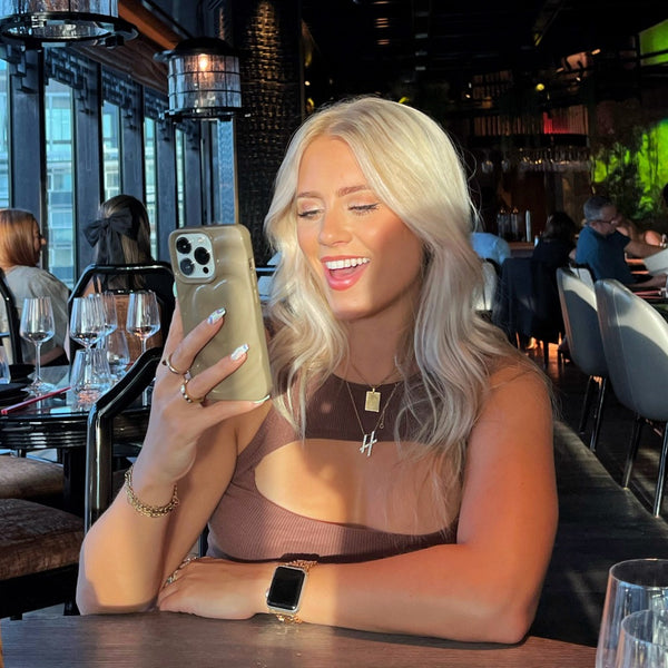 Melting Heart Phone Case - Biscuit Beige